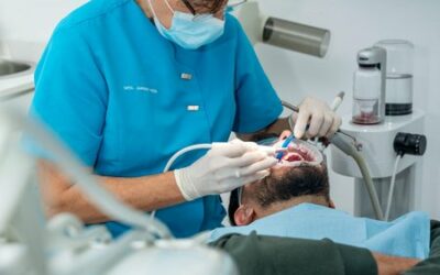 Mal aliento: causas, tratamiento y cómo eliminarlo